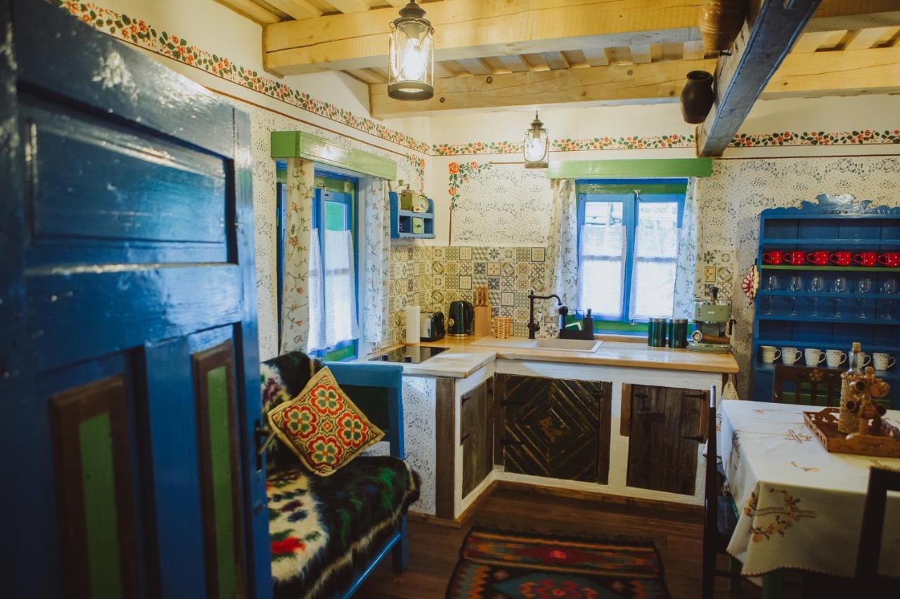 Casa Morosenilor - Breb Villa Bagian luar foto