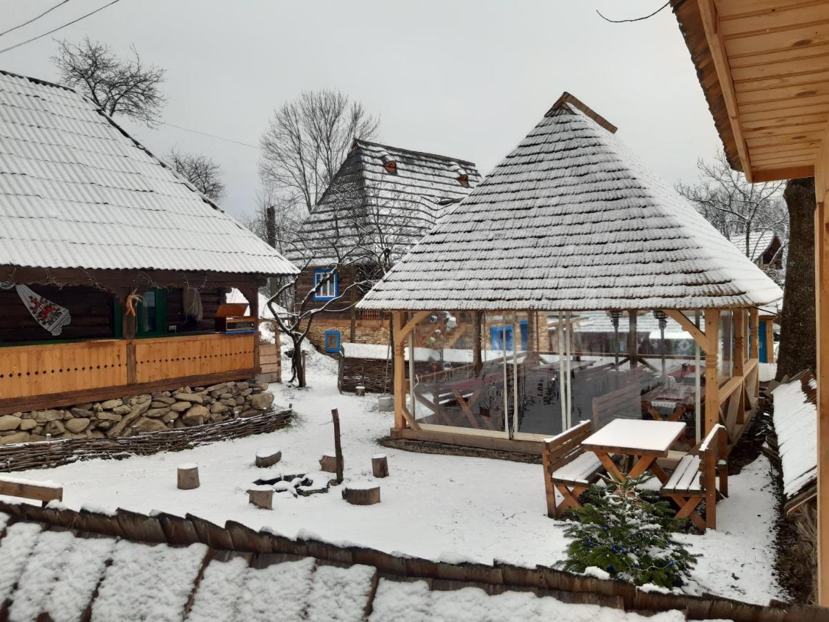 Casa Morosenilor - Breb Villa Bagian luar foto